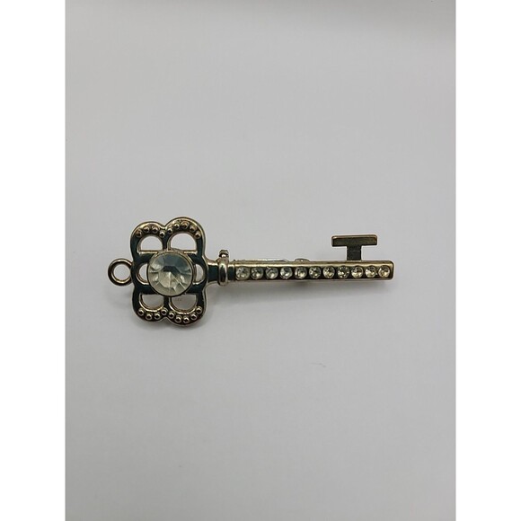 Vintage Rhinestone Key Brooch Gold Tone Skeleton Key Pin Crystals Elegant - Picture 3 of 11